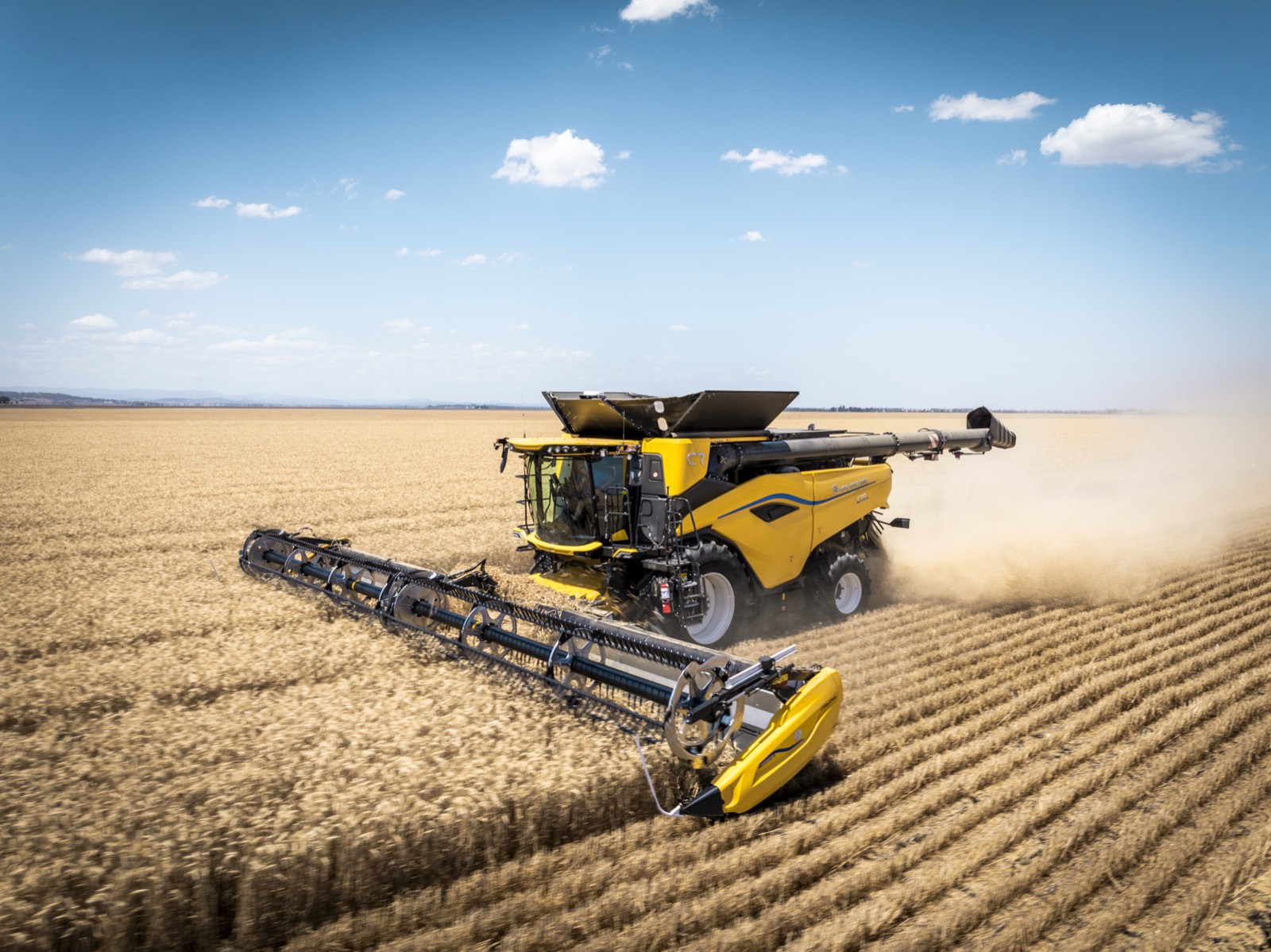 New Holland CR10 harvester at Dalby